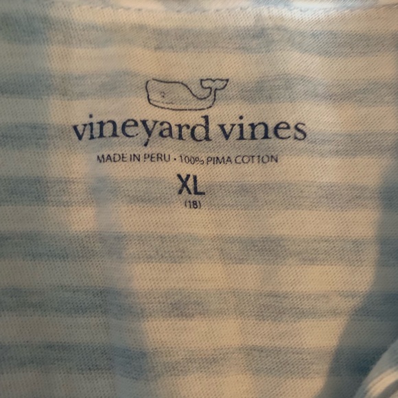 Vineyard Vines collard shirt - Picture 2 of 2